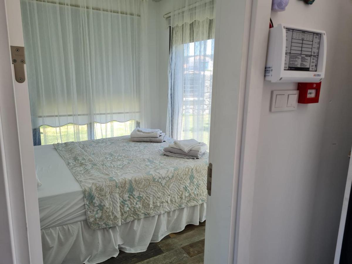 De-Lale Villa Çeşme Esterno foto